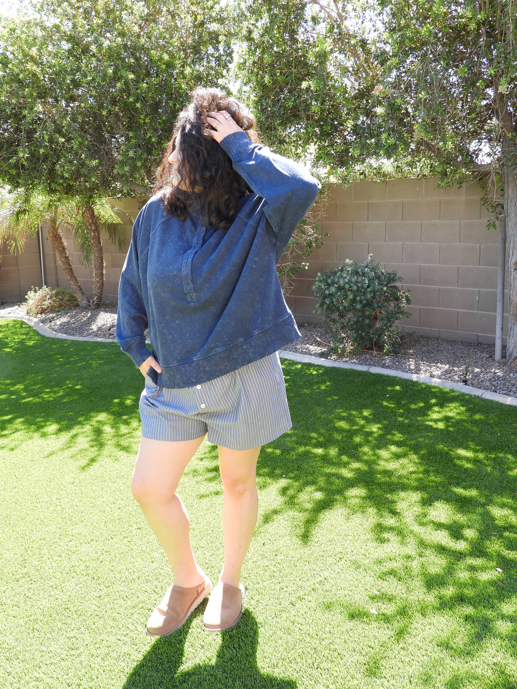 AE BLUE HOUR MOCKNECK