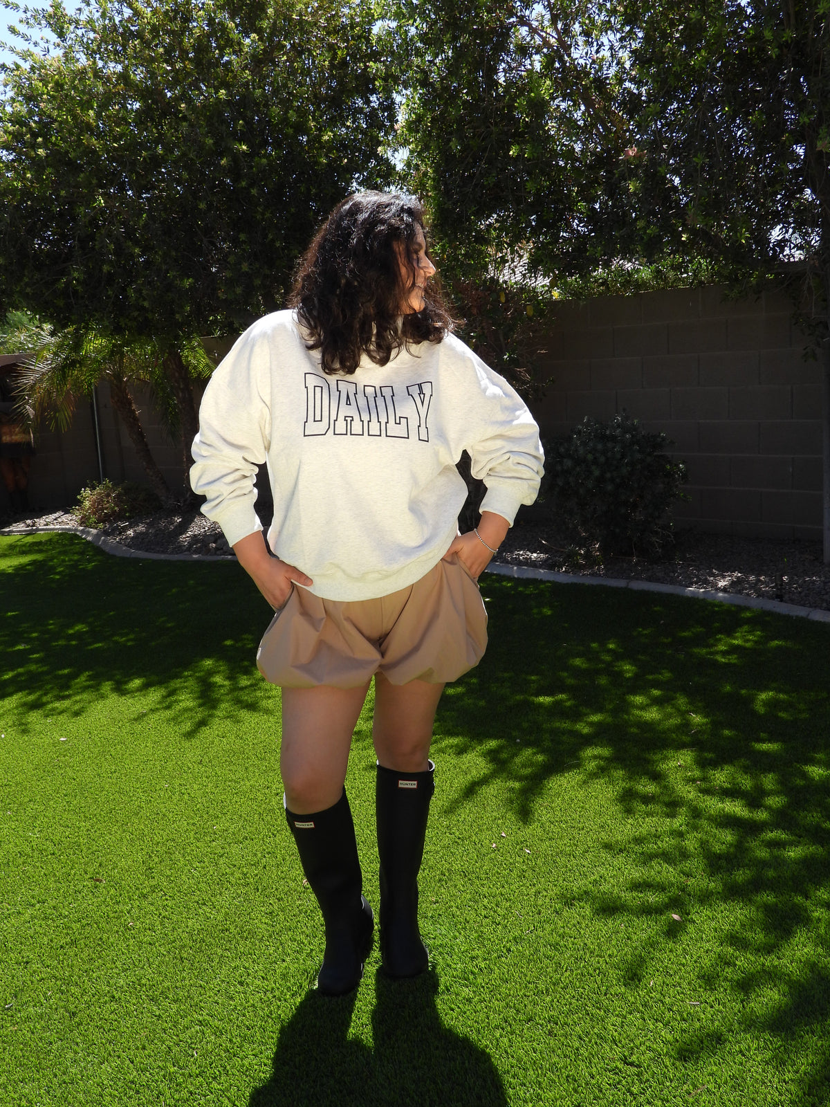 THE DAILY RESET SWEATSHIRT